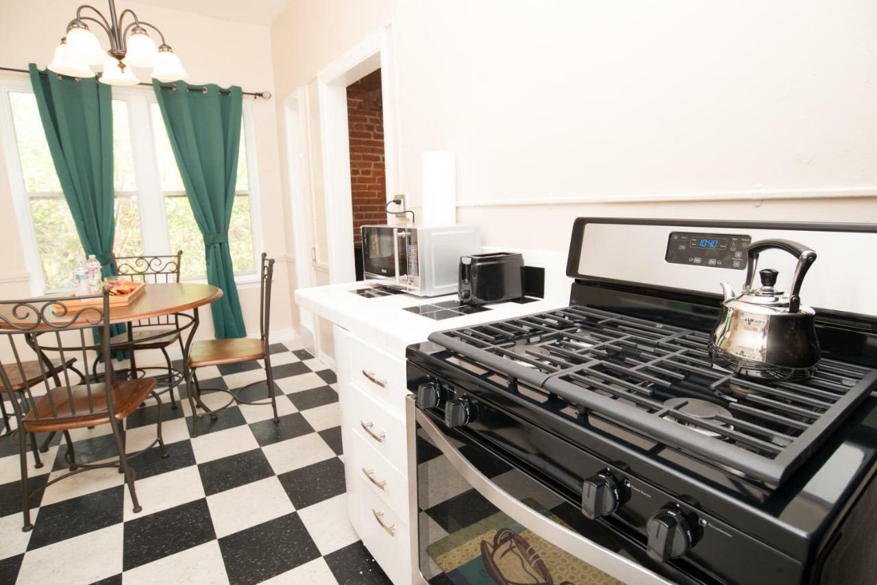 Apartahotel The Canterbury 3*